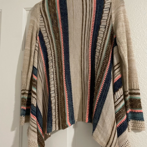 Charlotte Russe Open Knit Boho Cardigan in Oatmeal, Size Medium, Gently Used. - Picture 2 of 6